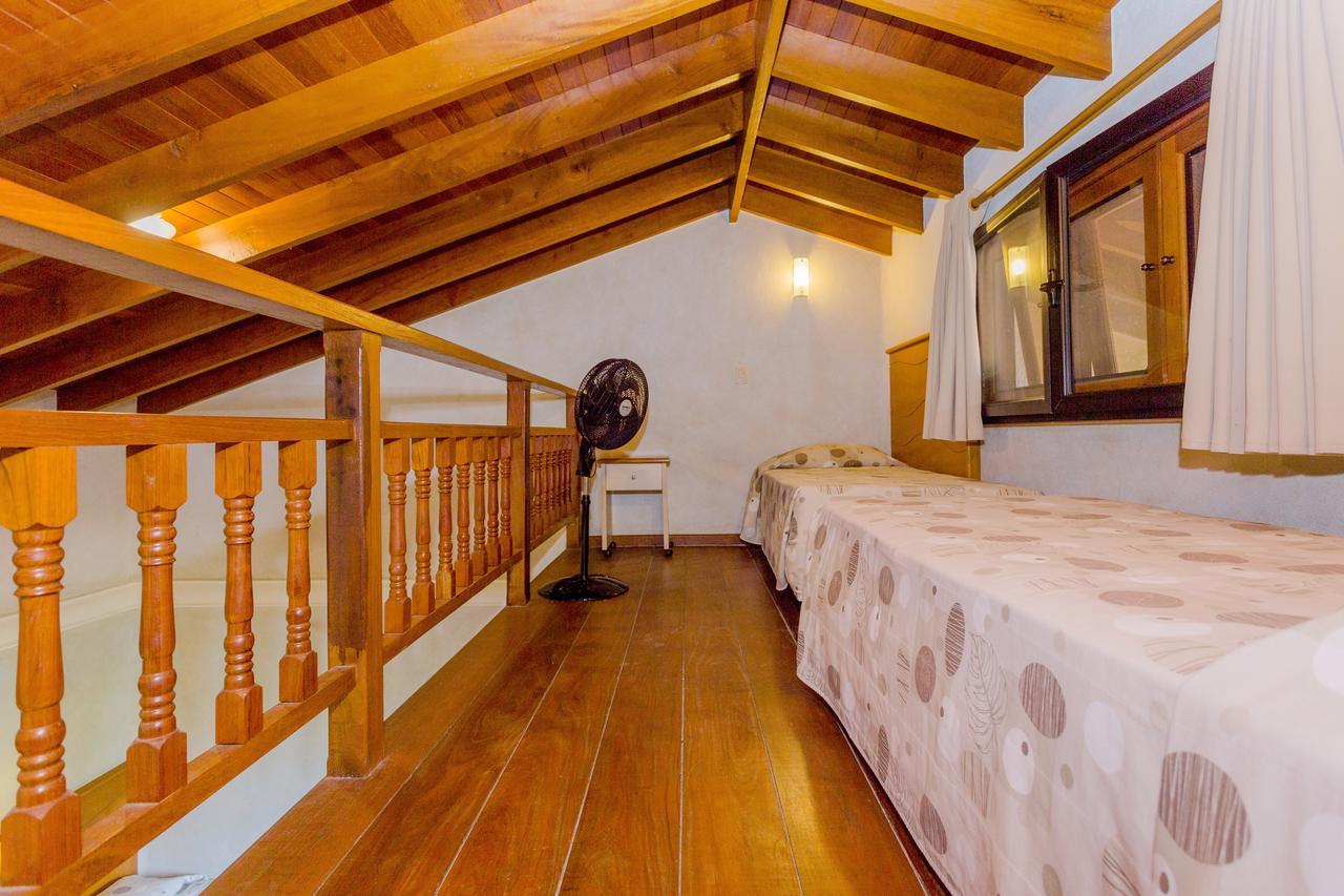 Beach Hotel Cambury Камбури Экстерьер фото